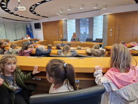 Obisk otrok iz Vrtca Urša
